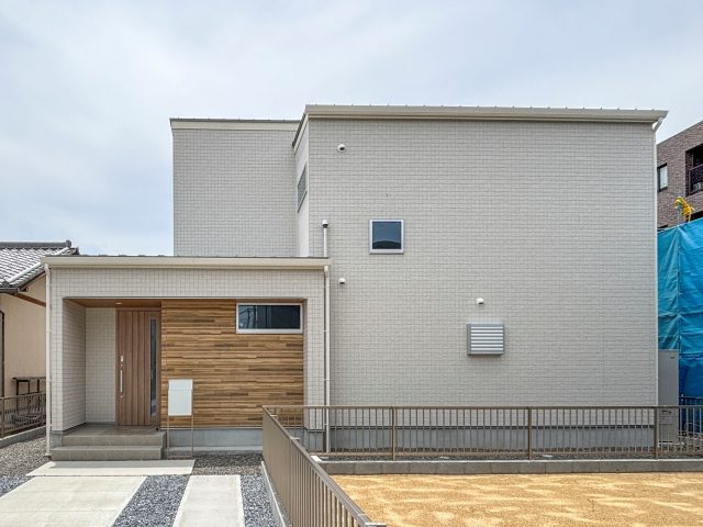 ガーデンスクエア柳津町梅松　Ｂ棟
