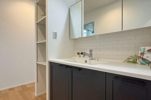 ガーデンスクエア旦島Ⅲ　Ａ棟