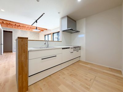 ガーデンスクエア柳津町東塚Ⅱ　Ｃ棟